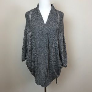 Lululemon Breeze Easy Wrap Gray